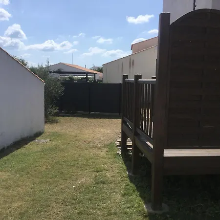 Maison Charmante Avec Jardin, Saint-hilaire-de-riez, Proche Semesterbostad